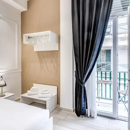 Raggio Di Sole - Atarooms Collection 4* Неаполь