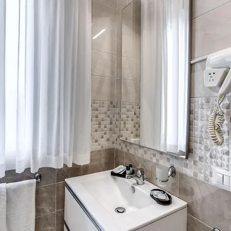 Гостевой дом Raggio Di Sole - Atarooms Collection 4*