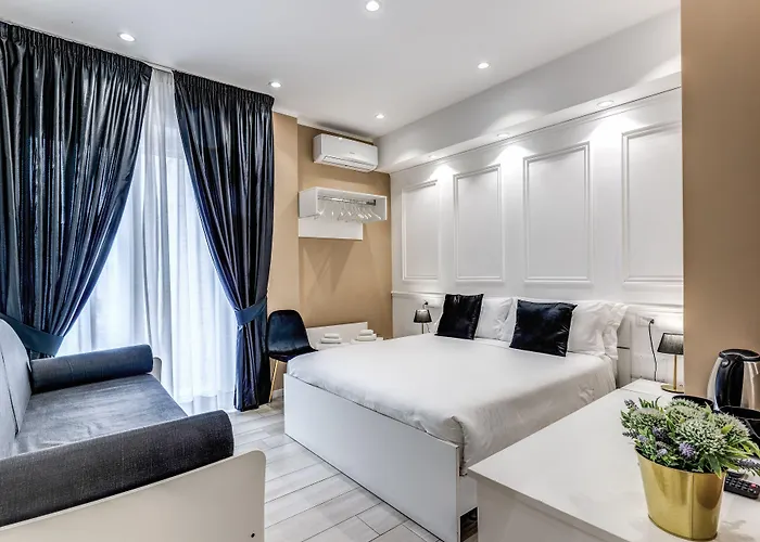 Pensionat Raggio Di Sole - Atarooms Collection Neapel