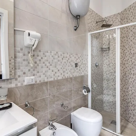 Raggio Di Sole - Atarooms Collection Πανσιόν Νάπολη